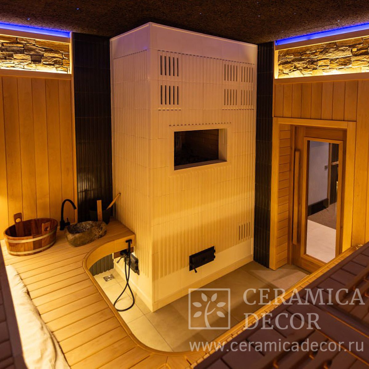 Банная печь в деревянной бане коллекции "Президент". — CeramicaDecor