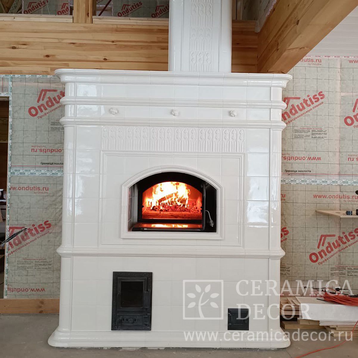 Изразцовая русская печь Тюльпан 3212 — CeramicaDecor