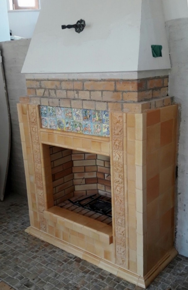 Карамельный камин — Русская Майолика