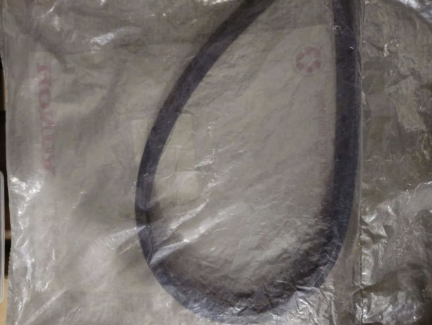 uplotnitel-kapota-dlia-acura-mdx-74115stxa00-big-1